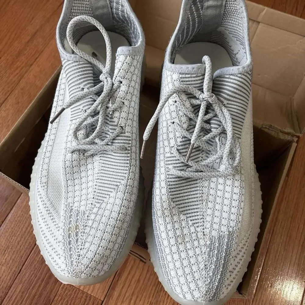 Men's grey white Trainers